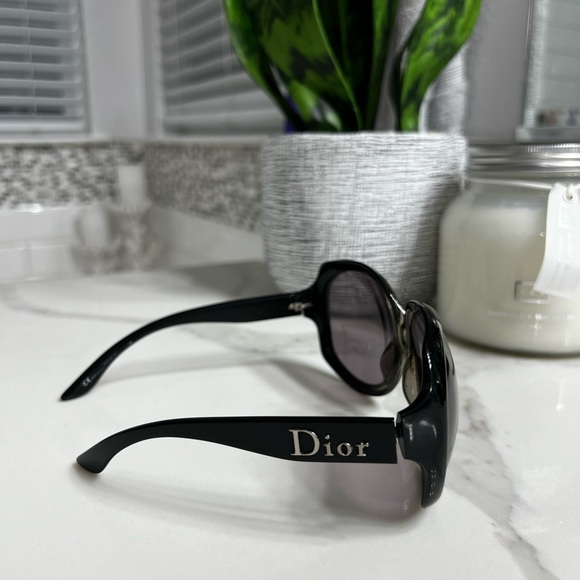 DIOR Sunglasses - Picture 1 of 8